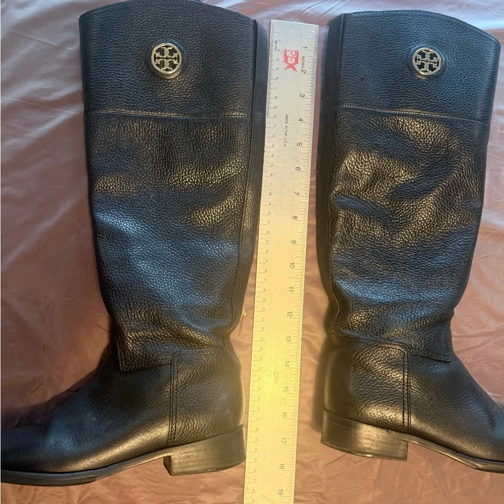 Tory Burch Junction Black Pebbled Leather Tall Riding Boots Gold Logo Size 7